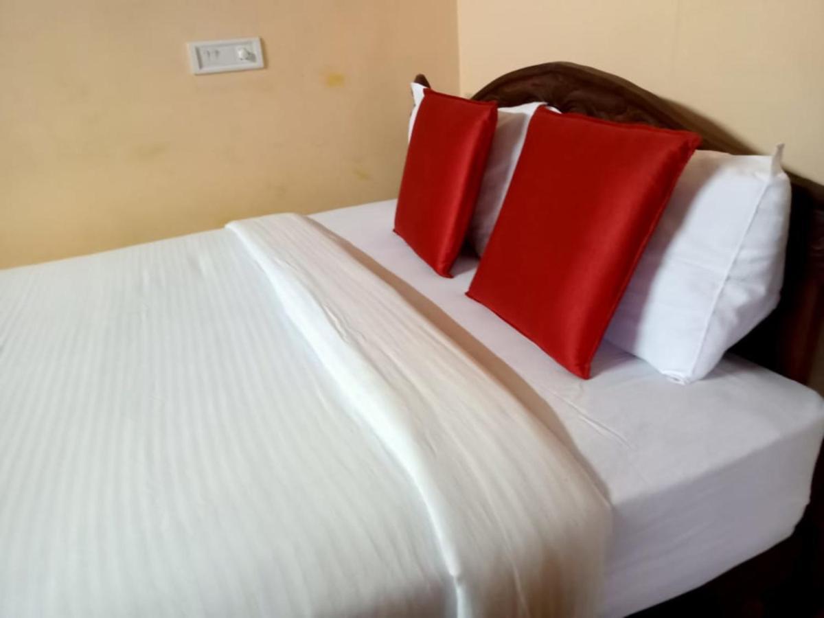 Mangalappillil Homestay Муннар Экстерьер фото