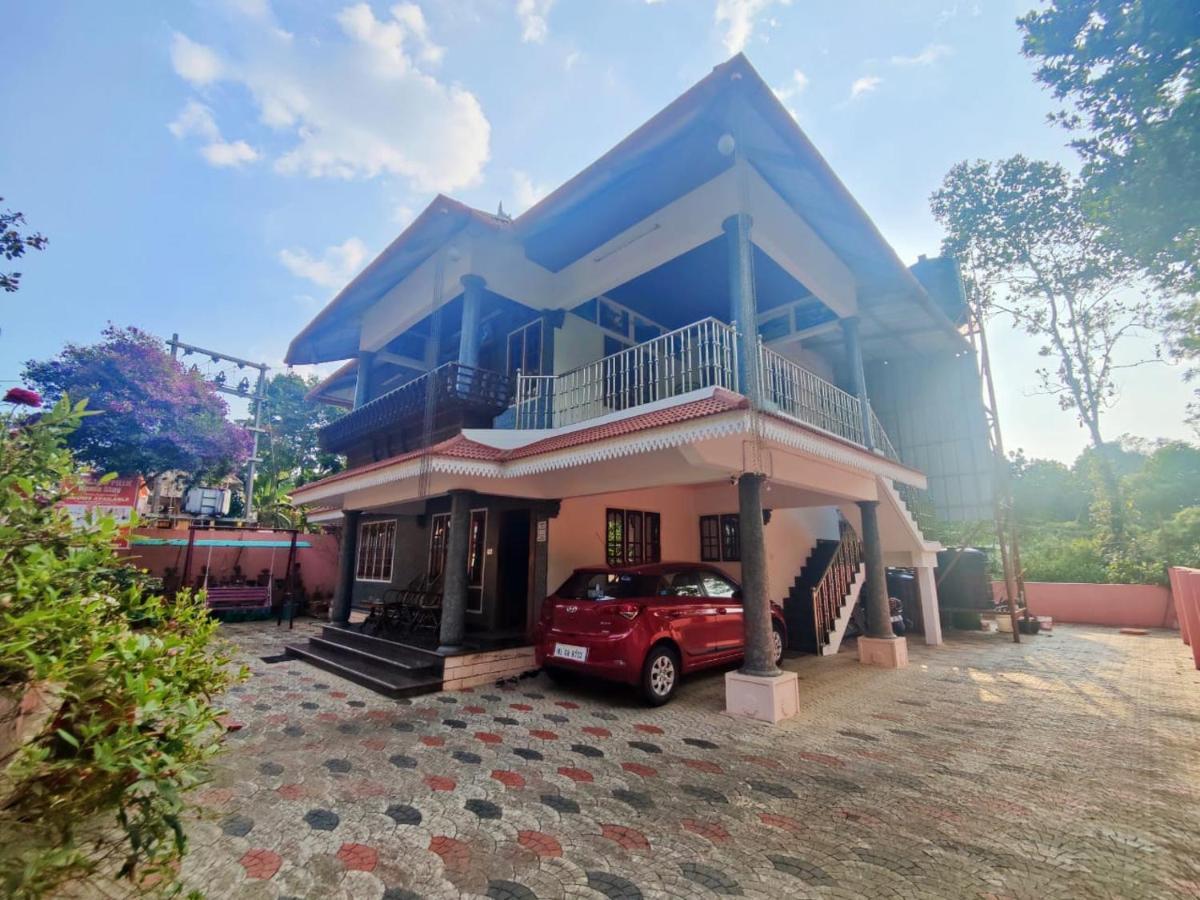 Mangalappillil Homestay Муннар Экстерьер фото